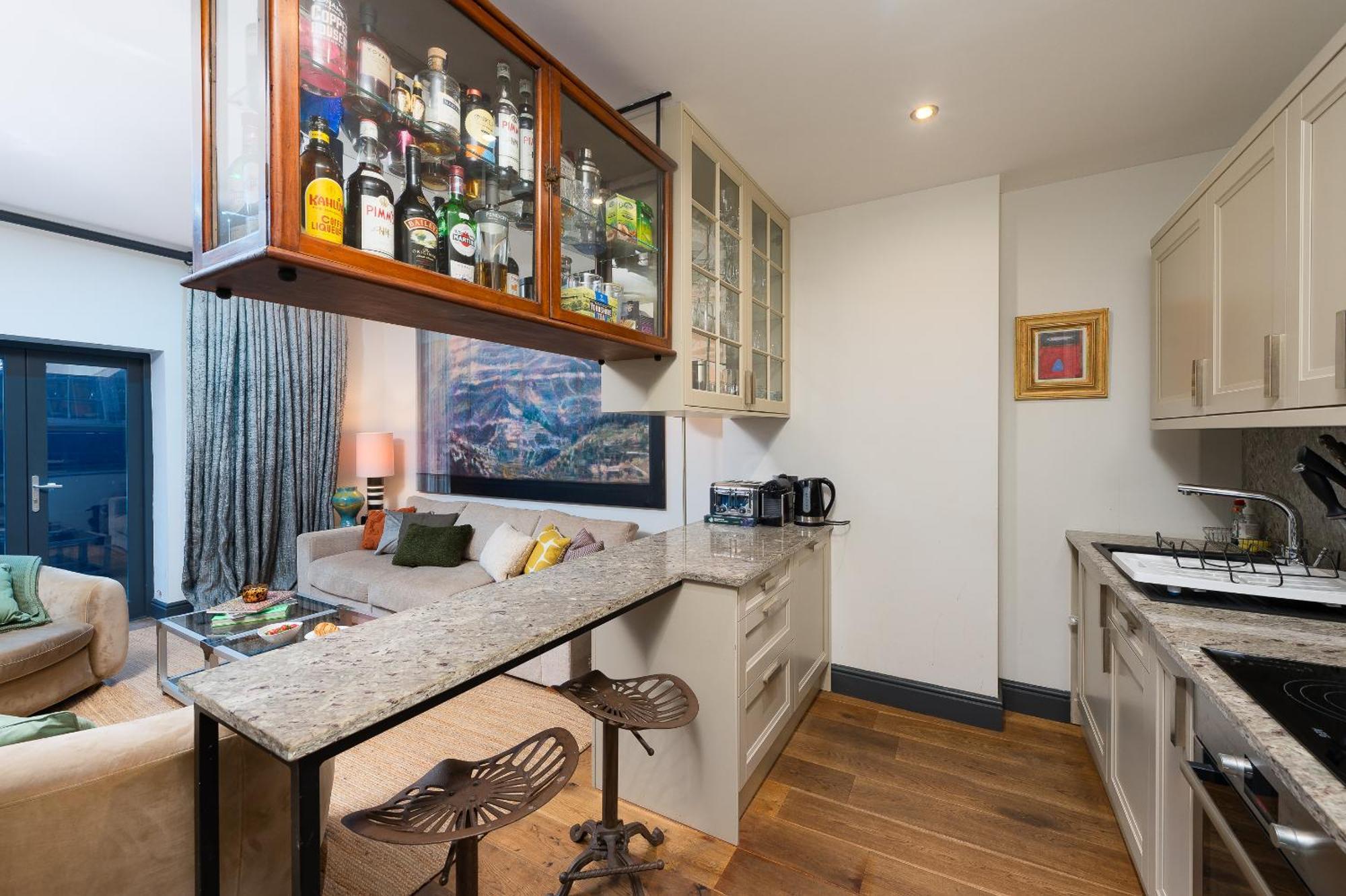 Unique Luxury 3br In The Heart Of London, Moments Away From The Vibrant Brick Lane, Shoreditch And Liverpool Street